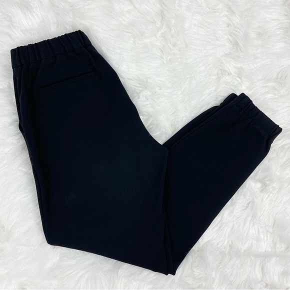 Uniqlo Slim Fit Jogger Style Pull-On Trousers Size XS - Picture 2 of 8